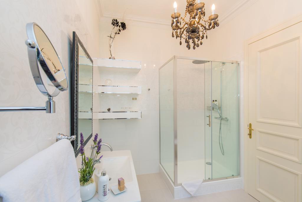 Luxury Seafront Apartment Banje Dubrovnik Luaran gambar