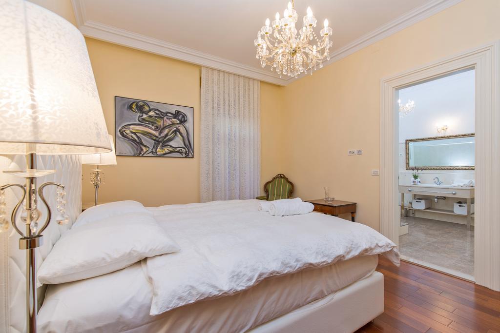 Luxury Seafront Apartment Banje Dubrovnik Luaran gambar